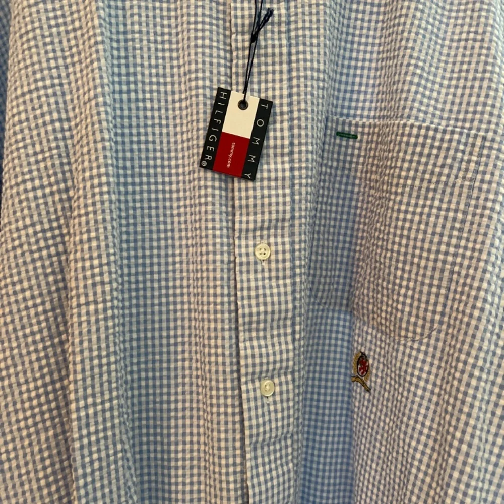 NWT Tommy Hilfiger shirt - Picture 3 of 3